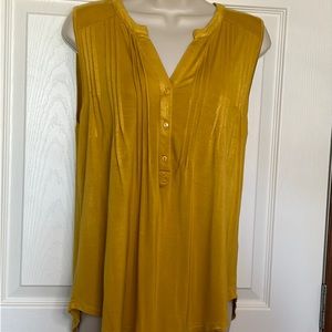 CABLE & GAUGE | WOMENS TOP | MED | MUSTARD